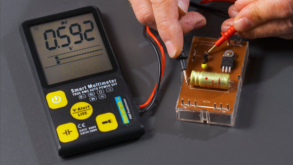 Taschen-Multimeter True RMS 300V CAT III