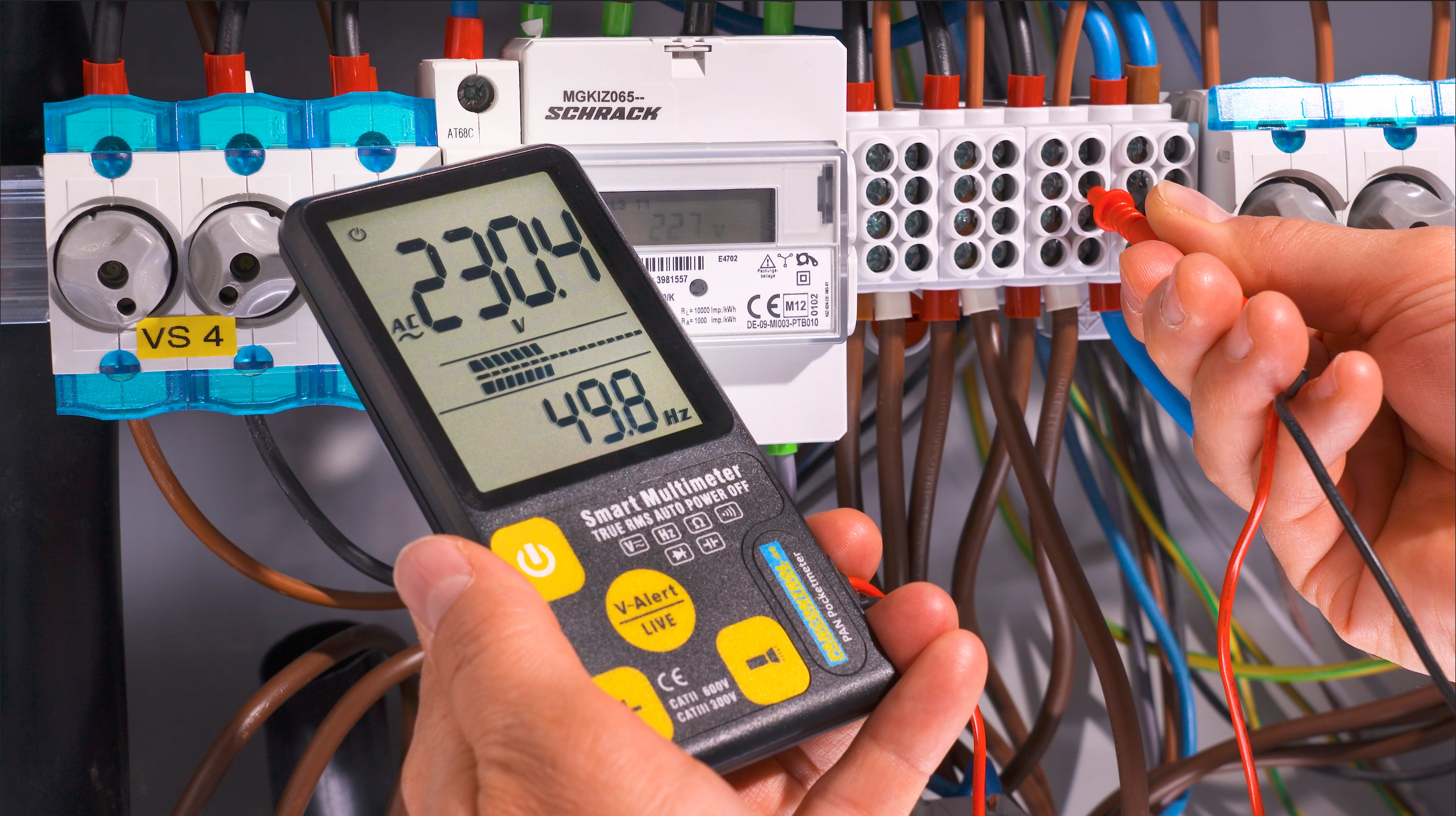 Taschen-Multimeter True RMS 300V CAT III
