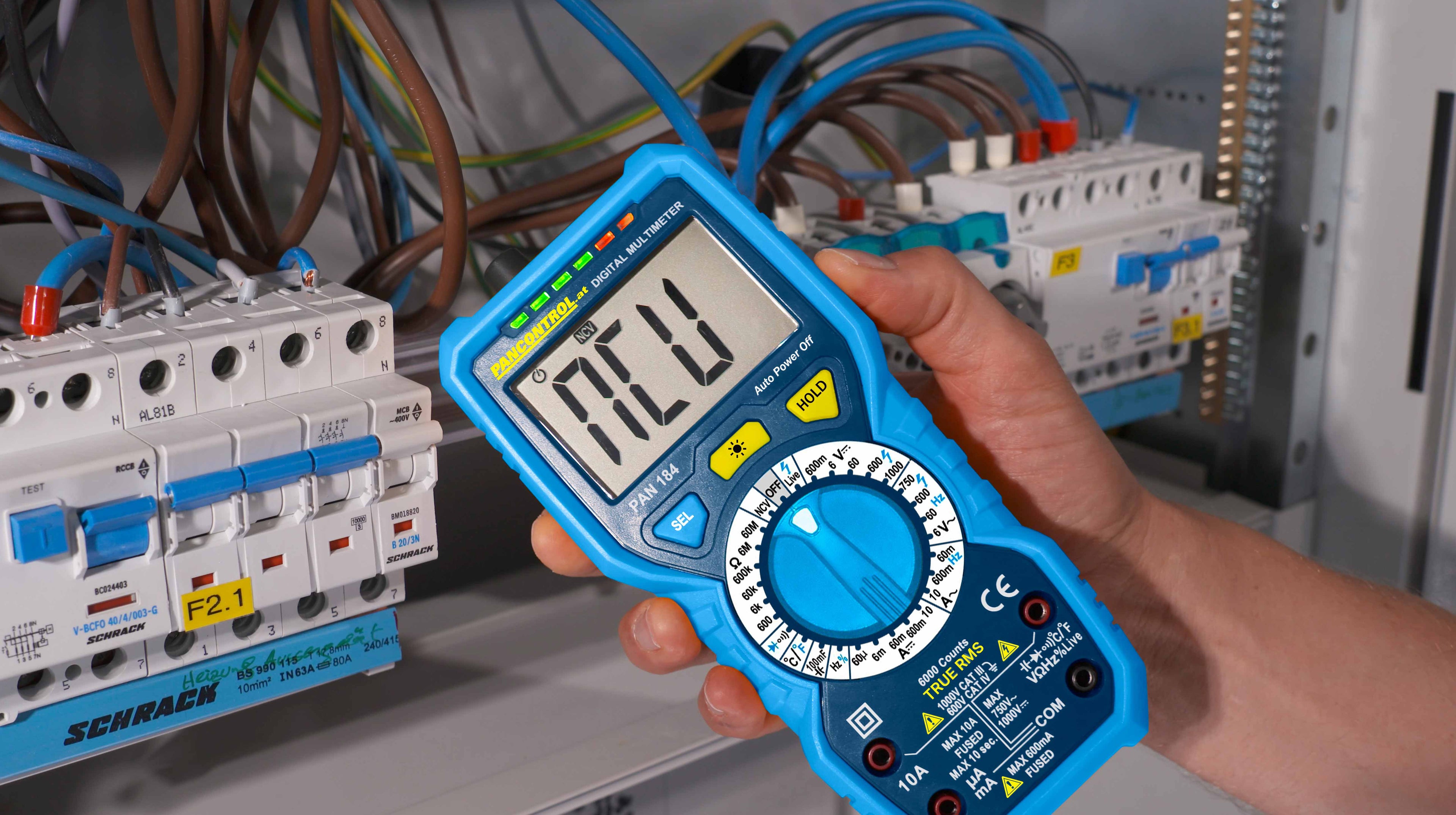 Digital-Multimeter mit Temperaturfühler 184