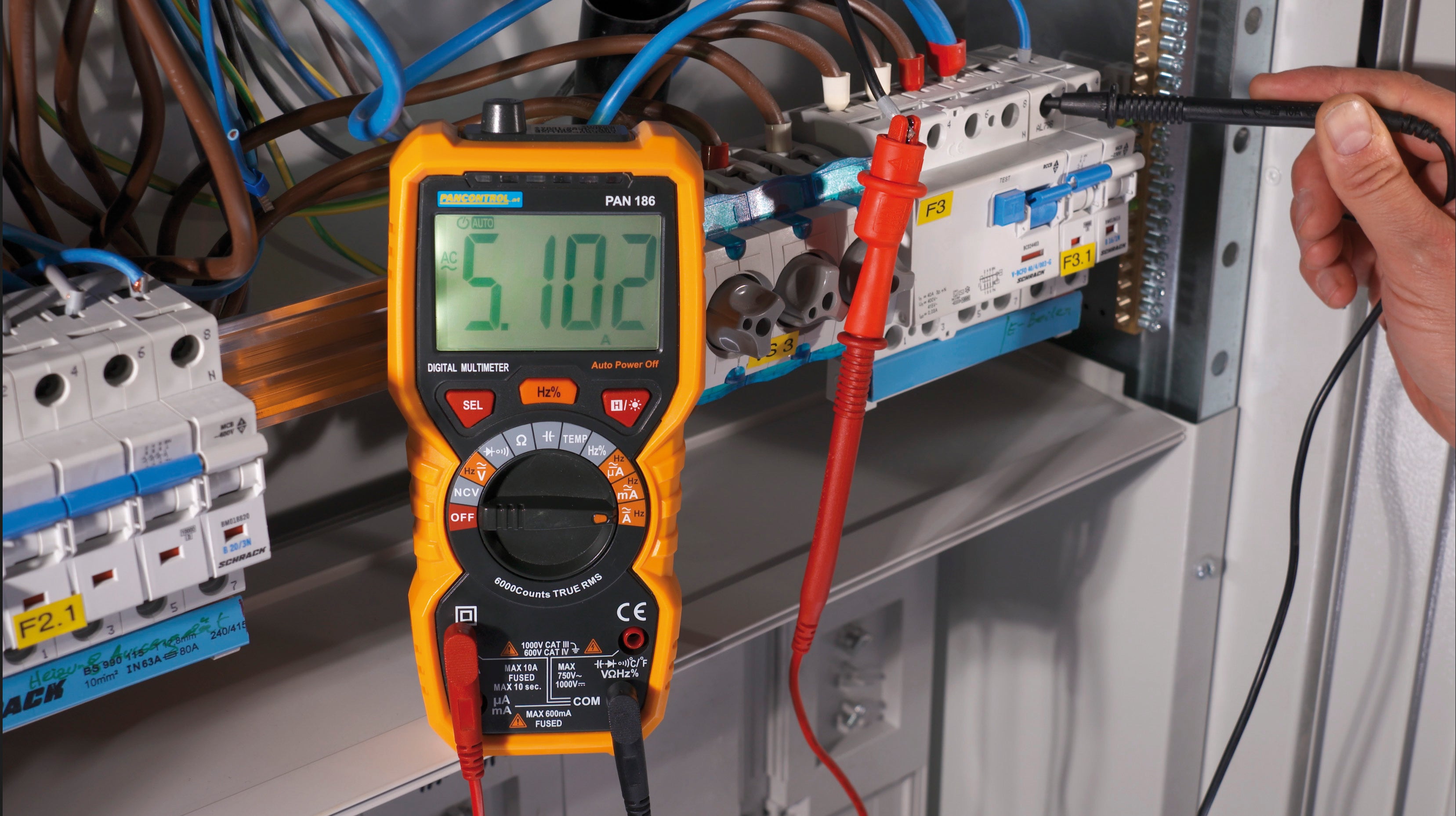 Digital-Multimeter 186