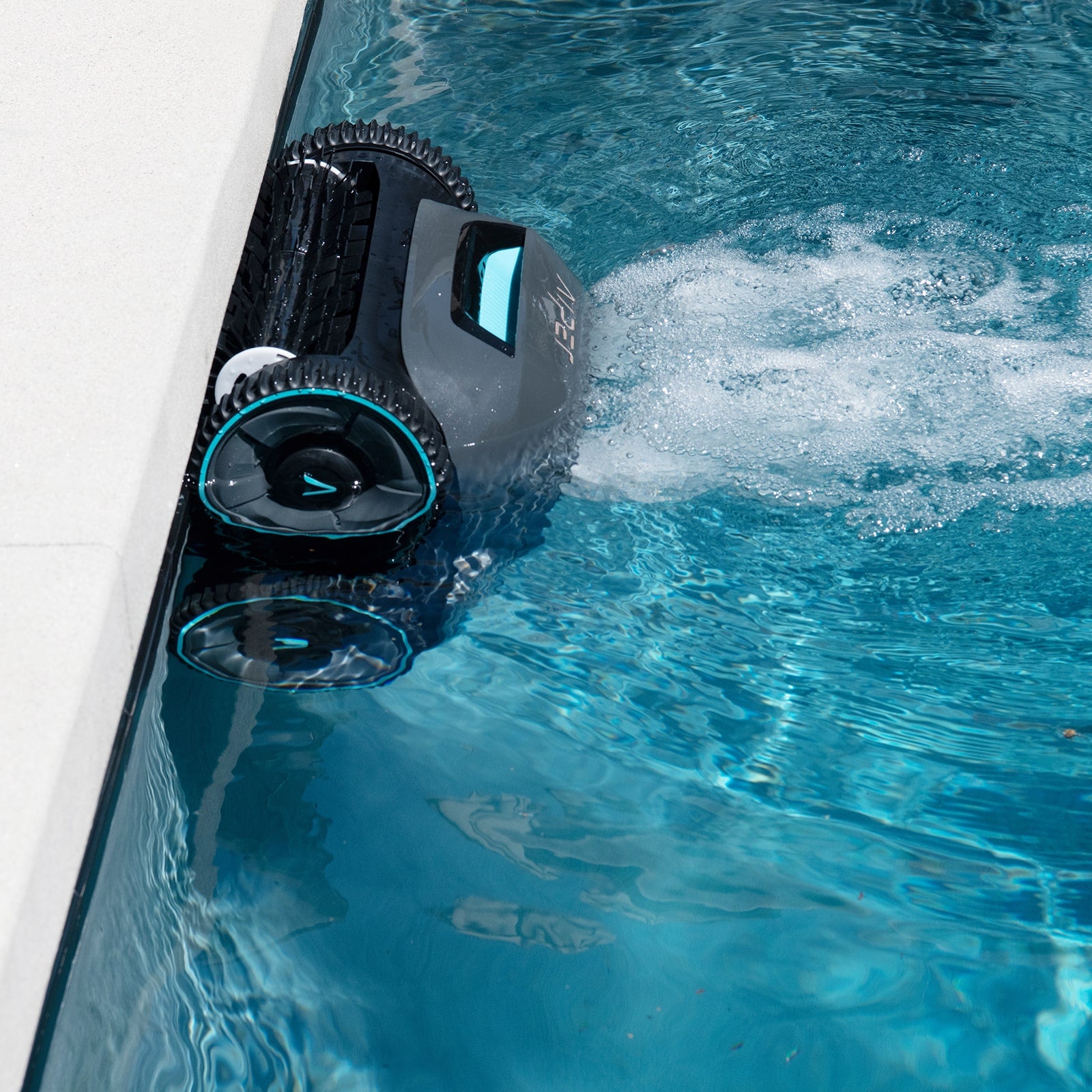Aiper Seagull Pro kabelloser robotergesteuerter Poolreiniger