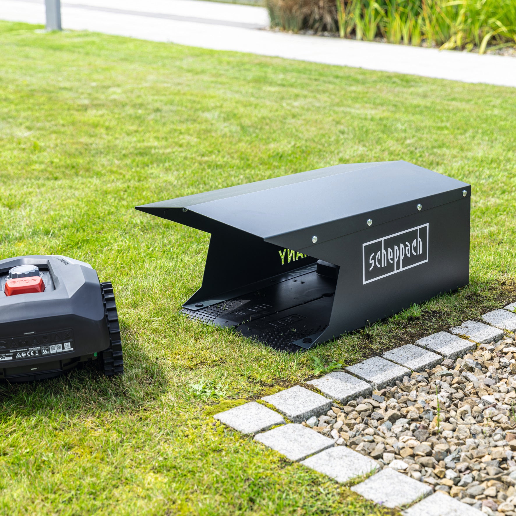 Garage für Rasenmähroboter RoboHome